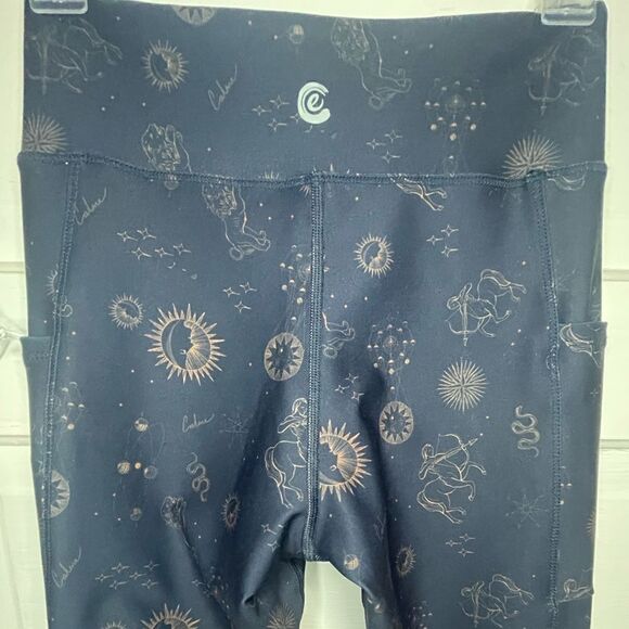 NWTs Johnny Was Calme 7/8 Celestial Leggings - Picture 5 of 11